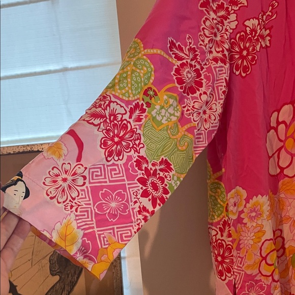 Natori Pink Floral Robe - Picture 3 of 7